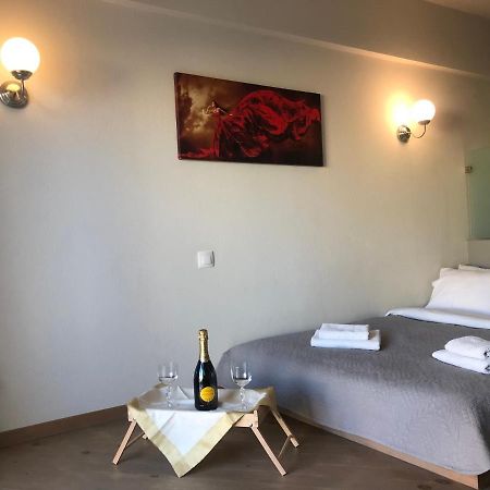 D. Apartments Καλαμάτα Εξωτερικό φωτογραφία